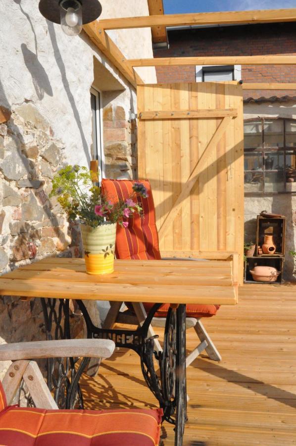 Pension "Seeblick" Am Stelzenhaus Dornburg  Dış mekan fotoğraf